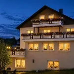Pension Central Ferienwohnungen Διαμέρισμα Bad Endbach