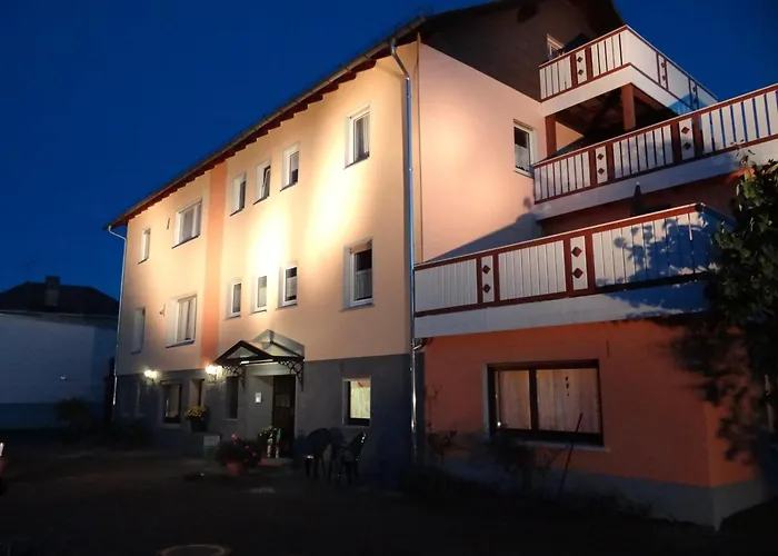 Apartmán Pension Central Ferienwohnungen